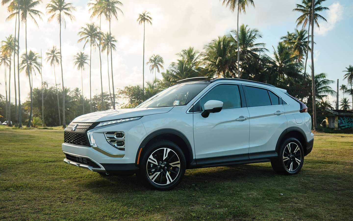 A 2025 Mitsubishi Eclipse Cross SUV