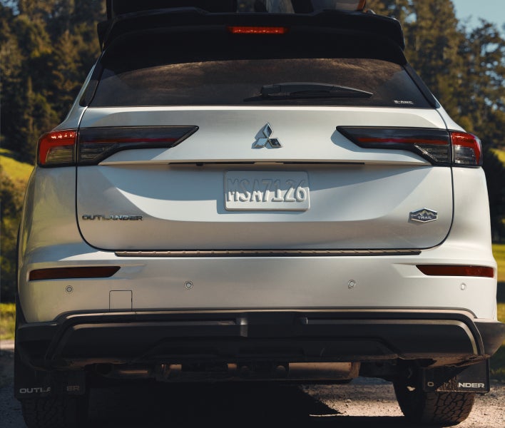 Rear protector for the 2025 Mitsubishi Outlander Trail Edition SUV